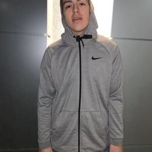 Meet your Posher, Miguel